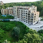 Nest Апартамент *