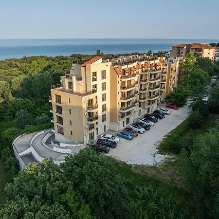 Nest Варна