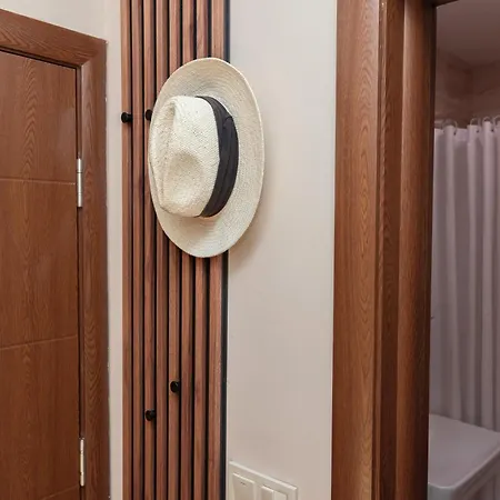 Nest Apartment *